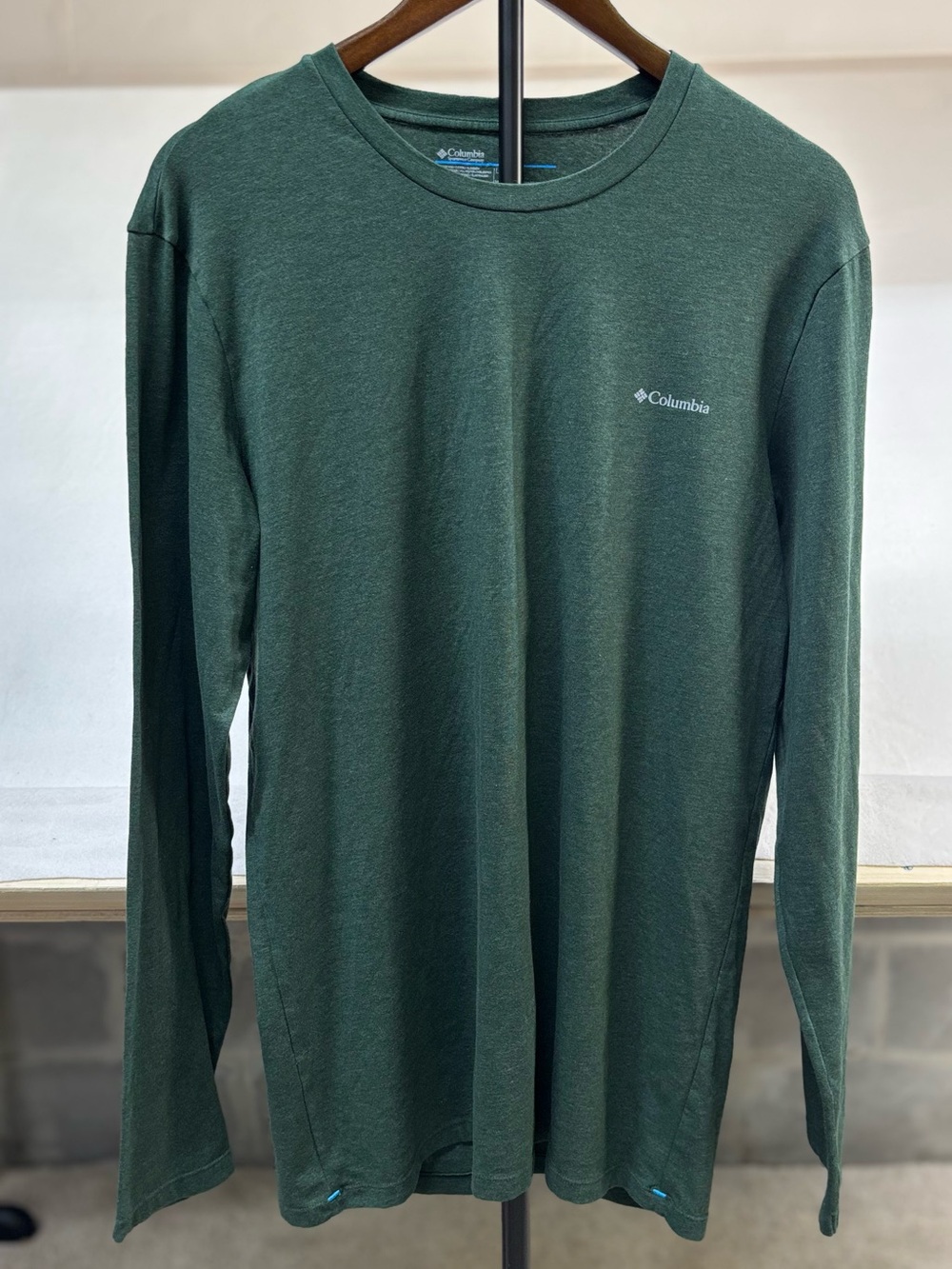 Columbia Men's Long Sleeve Crew - Forest Green - Picture 2 of 5